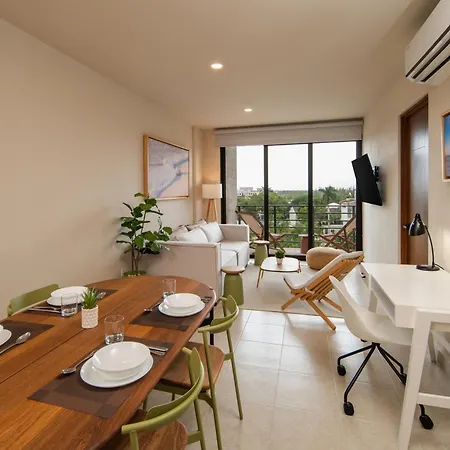 Everglades Suites
